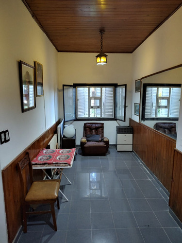 Vendo Excelente Casa Quinta Con Quincho (tipo Departamento) En Esquina Y Sobre Avenidas 155 Y 32 (2.450 M2)!!!