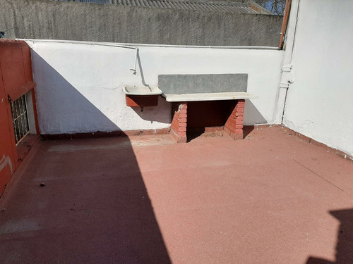 Venta De Cómoda Casa De Cuatro Dormitorios En La Unión