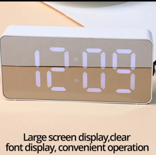 Reloj Digital De Escritorio. Luz Led. Despertador.