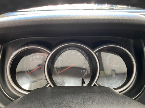 Ginza. Nissan Tiida 1.8 6mt Tekna 2013