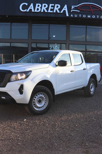 Imagen 9 de 17 de Nissan Frontier 2022 2.3 S Cd 4x2 Mt