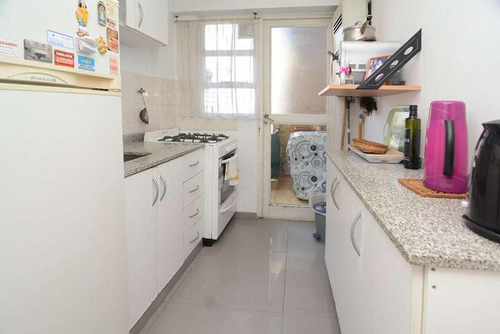 Departamento 3 Ambientes Terraza Luminoso Y Apto Profesional En Recoleta