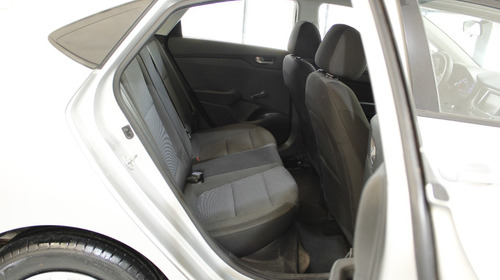 Hyundai Accent 1.6 Sedan Gl Mt