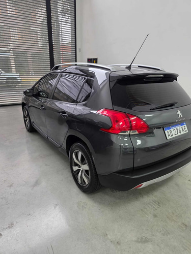 Peugeot 2008 1.6 Feline