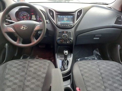 Imagem 8 de 12 de Hb20 1.6 Comfort Plus 16v Flex 4p Automático