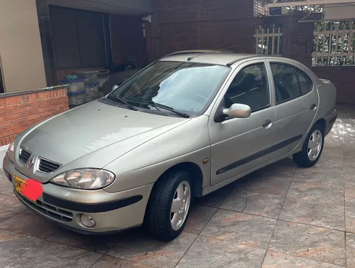 Renault Megane 1.6 Unique