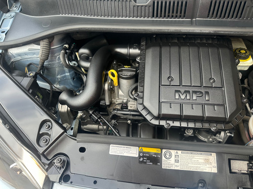 Volkswagen Up! 1.0 High Up! 75cv 3 p