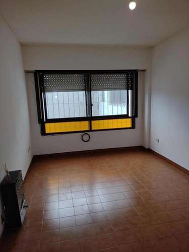 Departamento En Venta - 1 Dormitorio 1 Baño - Ringuelet