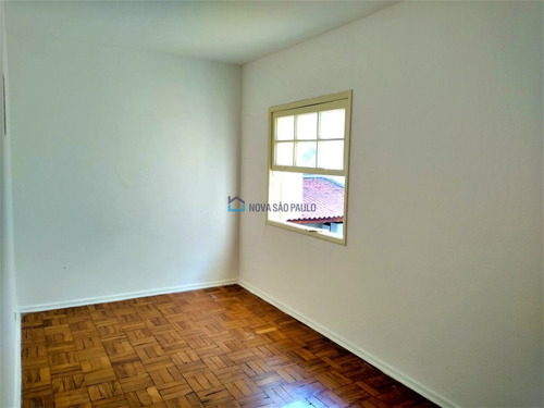 Imagem 7 de 15 de Casa Com 2 Dormitórios, Quintal E Churrasqueira Próximo Ao Metrô Saúde - Ja28252