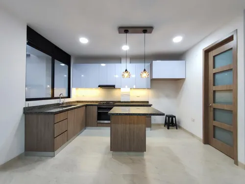Casa En Arriendo En Niza. Cod A30425
