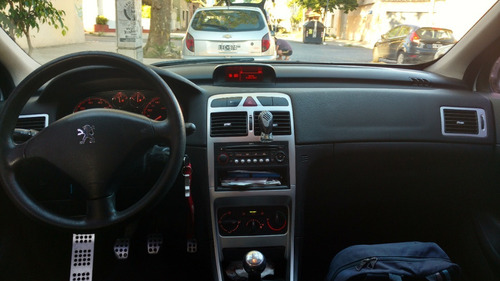 Imagen 6 de 10 de Peugeot 307 1.6 2010 Live