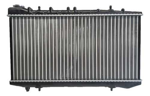 Radiador Borace P/ Tsuru 3 Std 1992 Al 2012 16 Valvulas