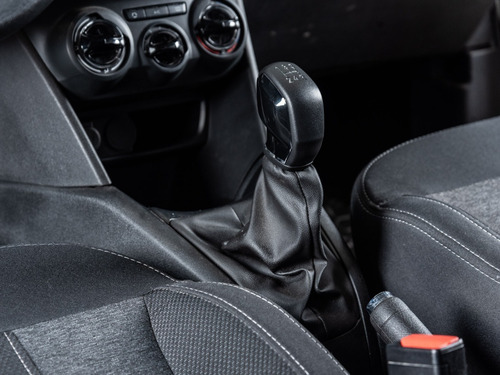 Imagen 13 de 15 de Peugeot 208 2020 1.6 In Concert Nes