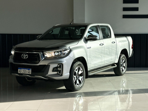 Toyota Hilux Pick-Up 2.8 Cd Srx 177cv 4x2 At