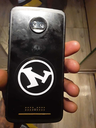 Celular Motorola Semi Novo / Motozplay 64 Gb