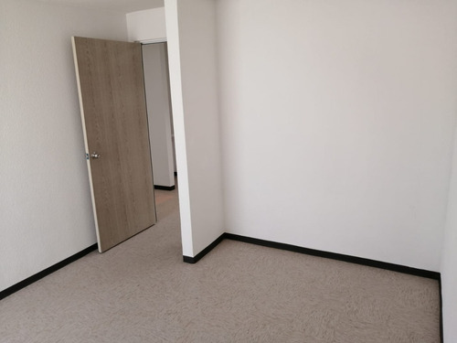 Casa Amplia De 3 Recamaras En Cluster Privado Con Seguridad Y Casa Club Con Alberca En Ojo De Agua Tecamac Edomex
