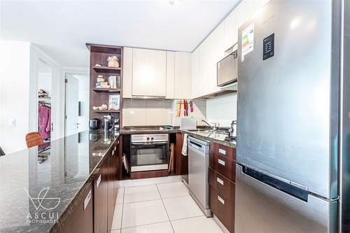 Departamento En Venta De 2 Dorm. En Las Condes