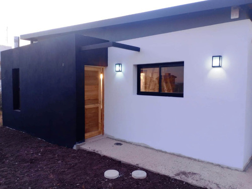 Casa Como Nueva! Con Hermosa Vista! 2 Habitaciones - Oportunidad - Villa Giardino - Córdoba