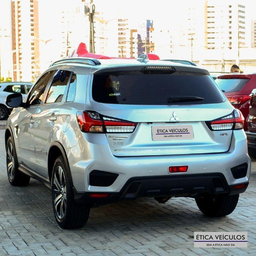 Imagem 3 de 8 de Mitsubishi Outlander Sport Hpe 2.0 16v Flex Aut.