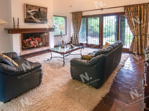 Imagen 3 de 30 de Espectacular Chalet De Gran Tamaño Zona Del Golf