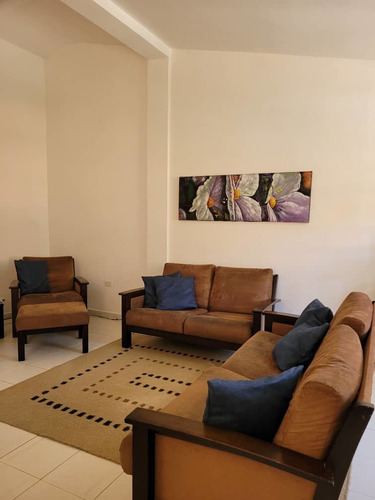 Imagen 6 de 15 de Apartamento Porlamar. Loma Dorada.
