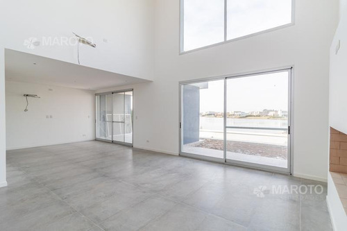 Imagen 11 de 30 de Casa En Venta En Barrio Puertos Del Lago - Maroto Propiedades