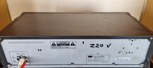 Deck Sansui D-69 C Stereo Cassette Deck Japones (Usado)