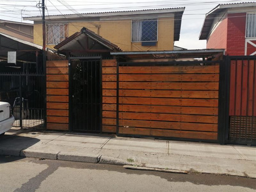 Casa En Venta De 3 Dorm. En Quilicura