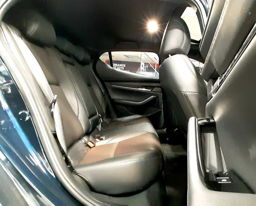 Imagen 13 de 15 de Mazda 3 2021 2.5 I Grand Touring Hb At