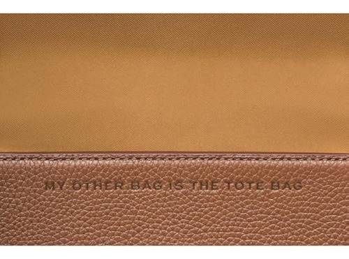Bolsa Marc Jacobs The Leathermini Bag Acabado De Los Herrajes Oro Color Camel Correa De Hombro Camel Diseño De La Tela Lisa