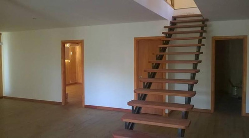 Casa En Venta De 3 Dormitorios En Santa Monica