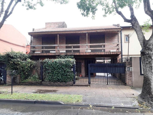Imagen 2 de 22 de Venta - Excelente Chalet 5 Amb + Pileta - Monte Grande