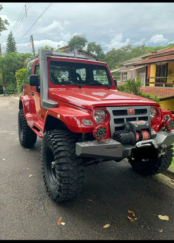 Troller T4 2014 3.2 2p