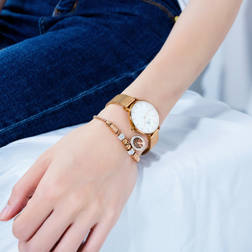 Brazalete Con Forma De Árbol De La Vida Engastado En Acero Y