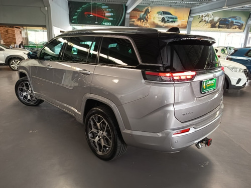 Jeep Commander 2.0 TD380 TURBO DIESEL OVERLAND AT9