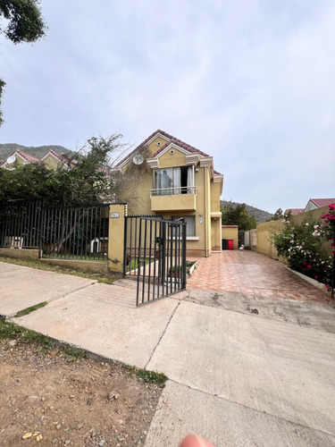 Cómoda Casa En Cuidad De Los Valles