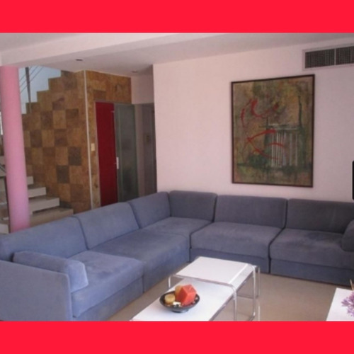 Imagen 4 de 14 de Town House En Majestic Place