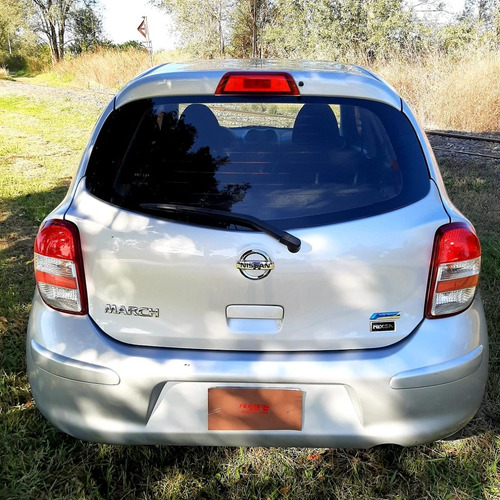 Nissan March 2014