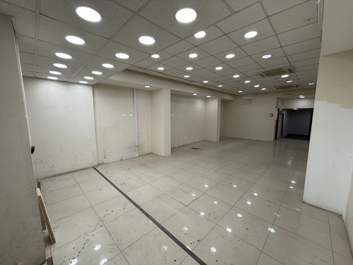 Local De 194m2 Los Andes Remodelado A Pasos De Plaza Armas