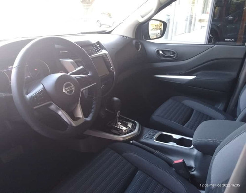 Imagen 16 de 18 de Nissan Frontier Xe 4x2 At 2023 0km Oferta Blanca #02