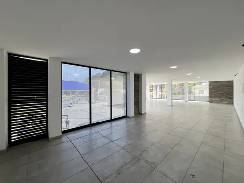 Local En Arriendo En 20 De Julio. Cod A30721