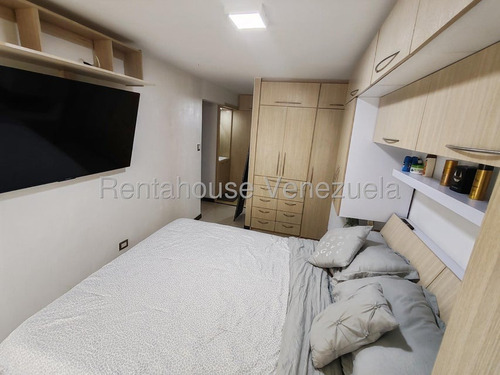 Lujoso Apartamento Amoblado En La Tahona! #25-22517 Ricardo Rah