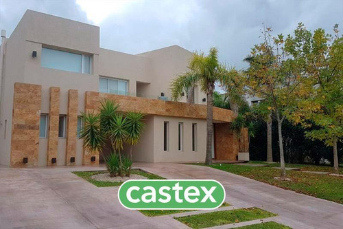 Imagen 5 de 19 de Casa Al Agua En Venta En Castores, Nordelta