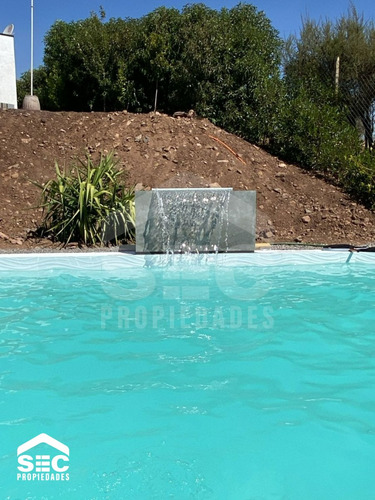 Vendo Parcela Con Gran Casa Y Piscina En Los Andes