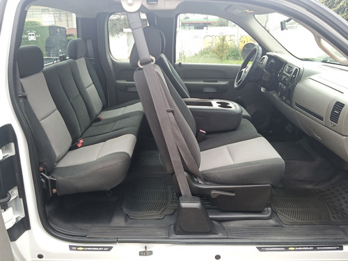 Imagen 8 de 13 de Pickup Chevrolet Silverado Cabina Extendida 2008