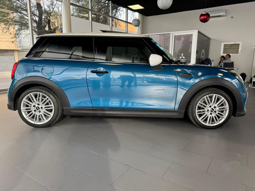Mini Cooper Classic 3 Puertas At