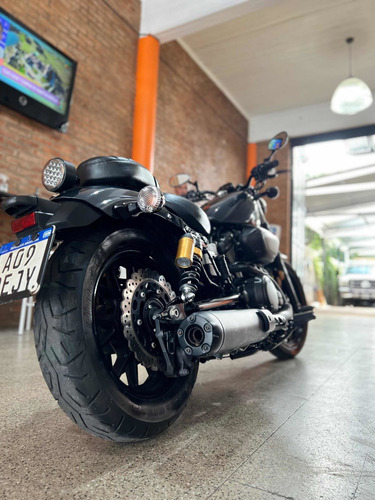 Imagen 6 de 16 de Yamaha Bolt 950