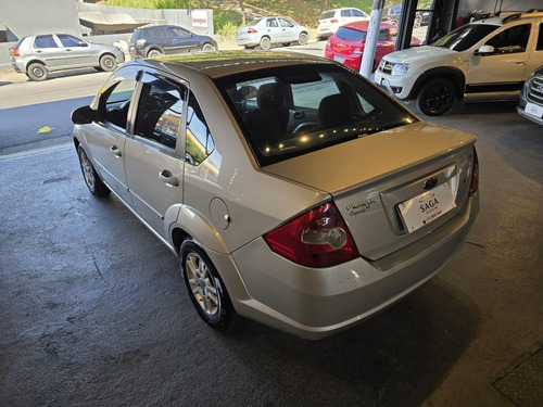 Ford Fiesta 1.6 MPI CLASS SEDAN 8V FLEX 4P MANUAL