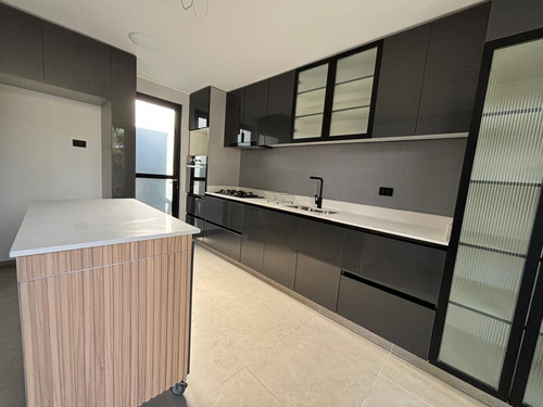 Casa Moderna Recién Remodelada Las Tranqueras /hualtatas