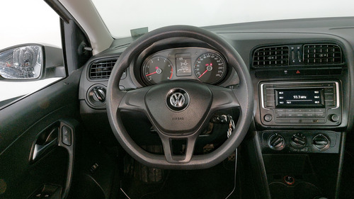 Volkswagen Vento 1.6 STARTLINE